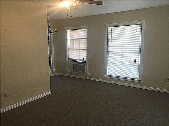 3rd image of 3001 Bonita Dr