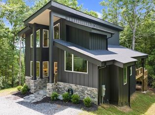 175 High Meadows Ct, Morganton, GA 30560