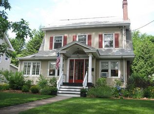 204 Oak St, Ridgewood, NJ 07450