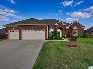 121 Trenton Creek Ln, Meridianville, AL 35759