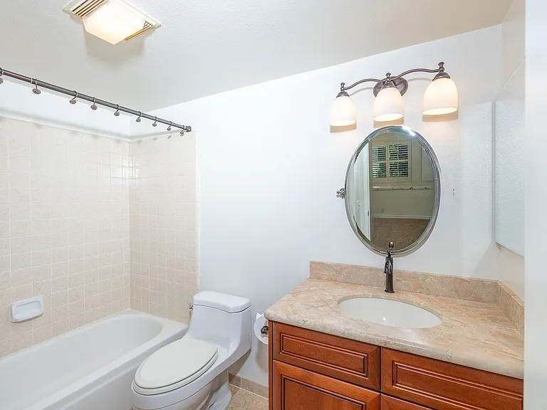 4450 Antigua Way — Photo 3