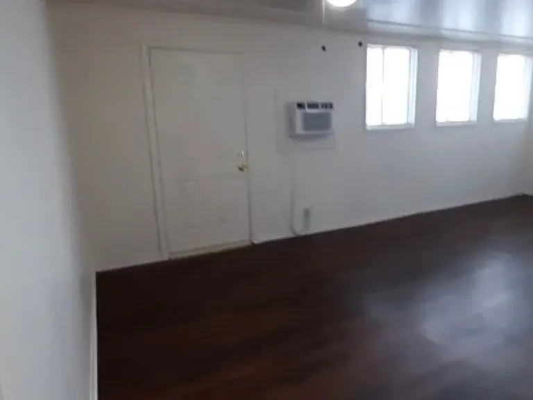 180 N Jones St #5 — Photo 10
