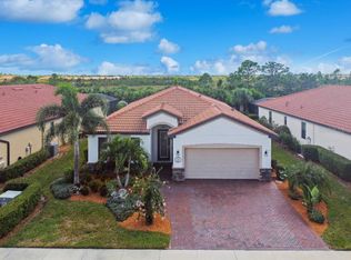 10507 Medjool Dr, Venice, FL 34293