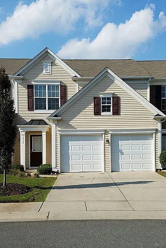 9032 Bishop Crest Ln Photo 1