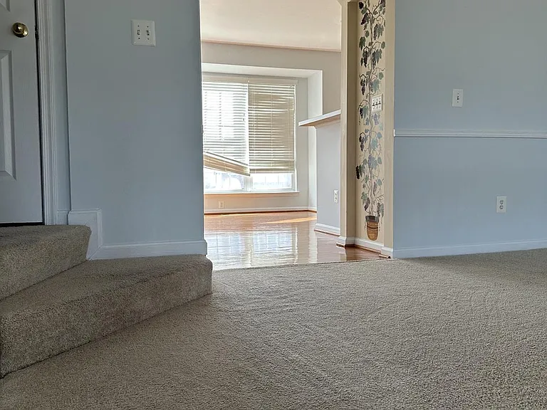 18405 Sierra Springs Sq — Photo 6