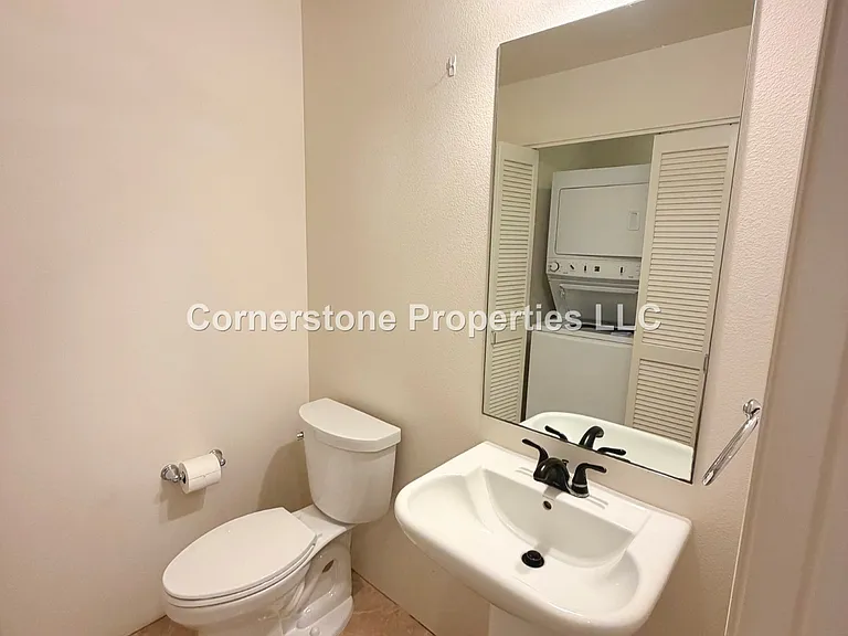 1120 Kakala St #508 — Photo 7