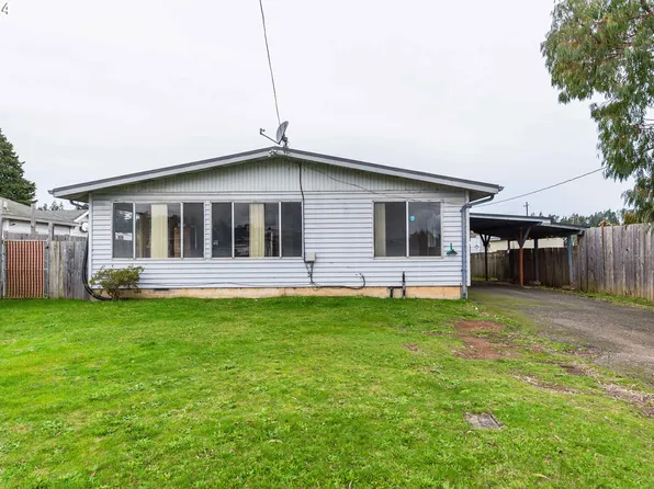 2064 Everett Ave, North Bend, OR 97459