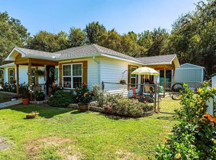 22982 Edgewater Dr, Frankston, TX 75763