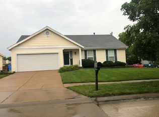 2846 Chapel View Dr, Florissant, MO
