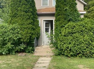 32 Linden Ave N, Maple Lake, MN 55358