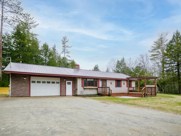 11 Cohoon Road, Chesterville, ME 04938