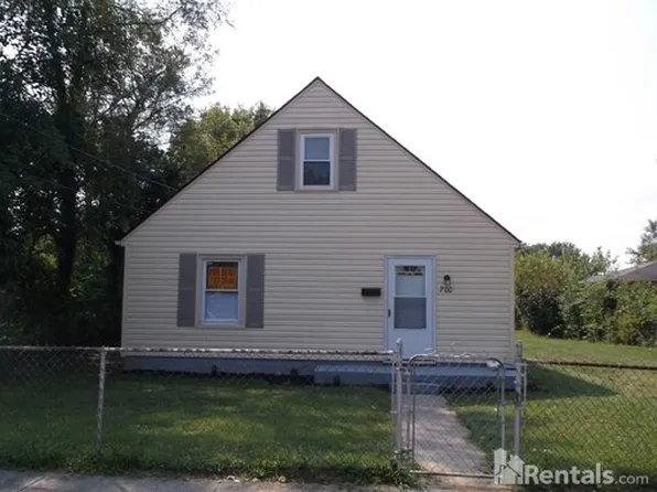 700 19th Ave, Middletown, OH 45044