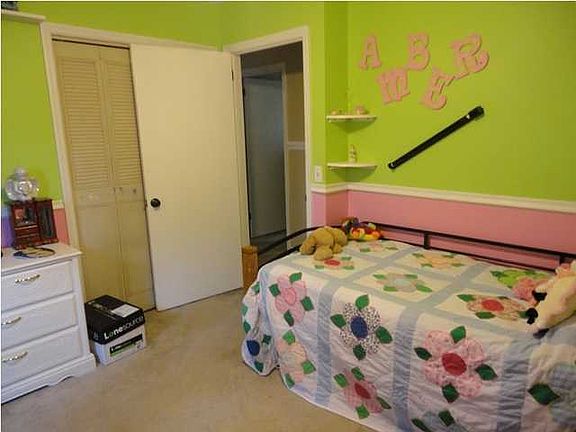 3rd image of 8700 Cove Wood Ln