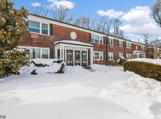 323 Pitney Pl #323, Morristown, NJ