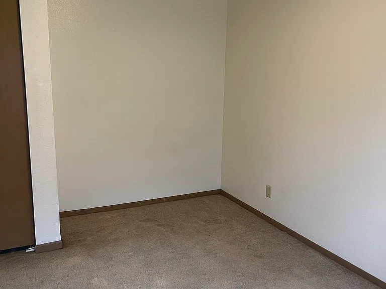 12 E Court St #501 — Photo 7