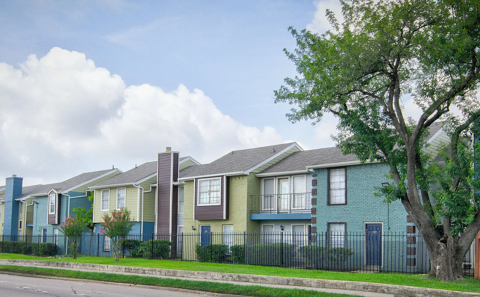 Valle Vista — Photo 3