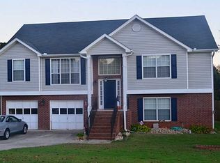 5473 Riverchase Dr, Flowery Branch, GA 30542