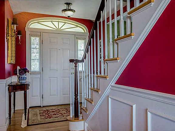 3rd image of 22 Madison Way