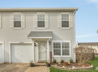 676 Edward Dr #676, Romeoville, IL 60446