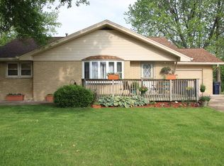 4503 S Silvis Rd, Bartonville, IL 61607