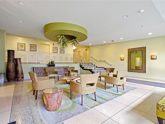 5th image of 128 N Craig St APT 710