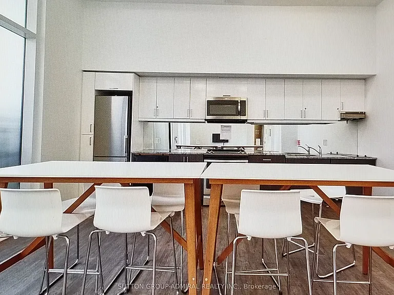 1900 Simcoe St N #511 — Photo 6