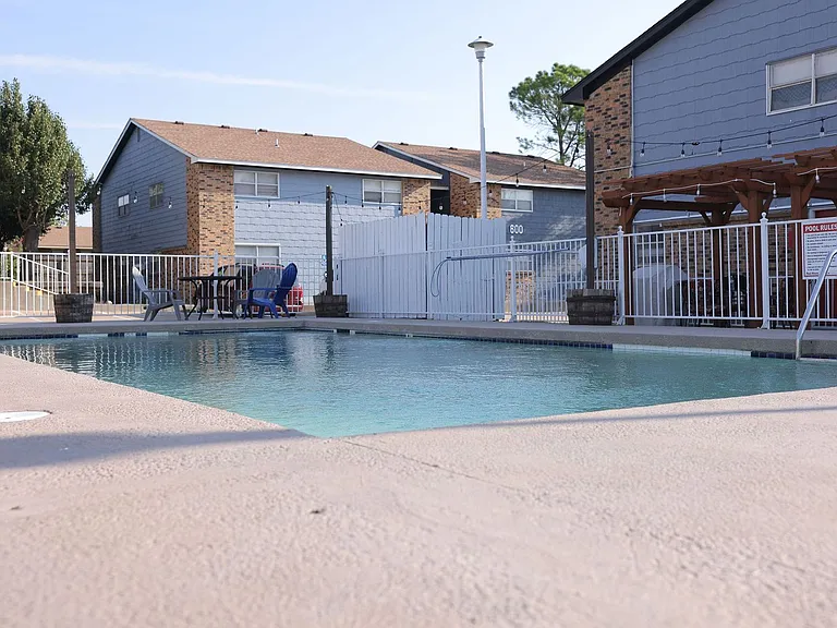 Terra Bella Apartments — Photo 35