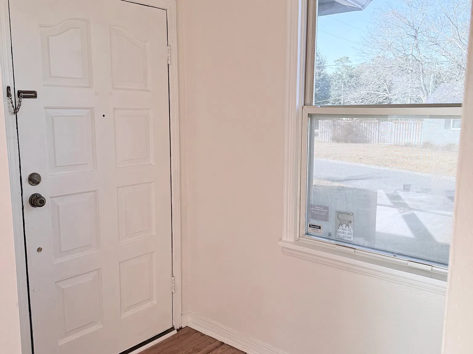 1416 Pine Grove Ave — Photo 3