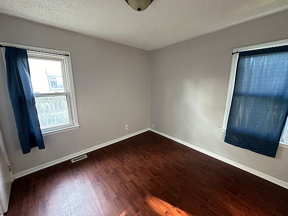 5th image of 12731 Couwlier Ave