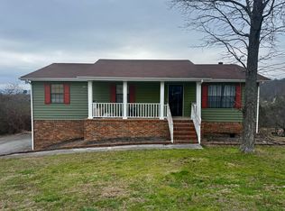 6905 Sandy Cove Dr, Harrison, TN 37341