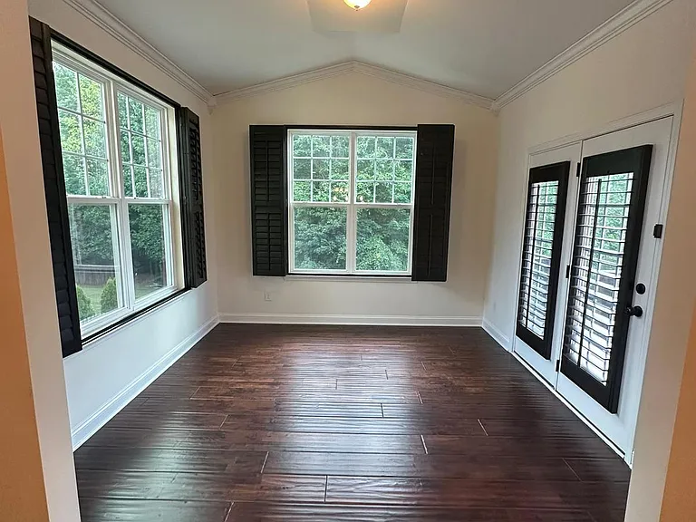 404 Shorehouse Way — Photo 45