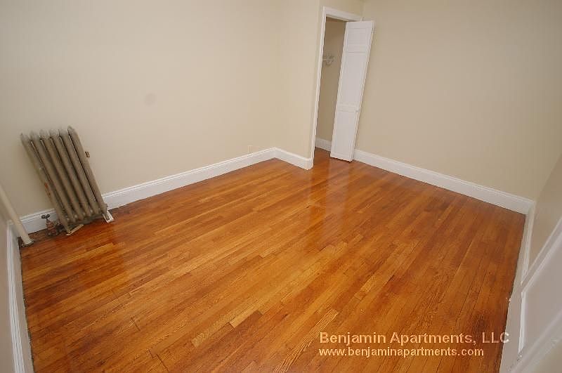 2nd image of 1185 Commonwealth Ave Unit 11D