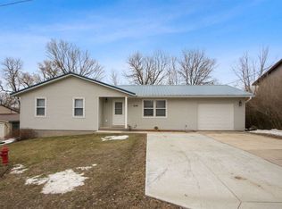 419B N Downey St, West Branch, IA 52358