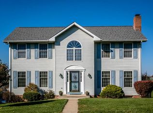1242 Sparrow Ct, Harrisonburg, VA 22802