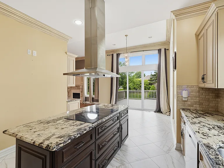 13697 Silent Woods Dr — Photo 11