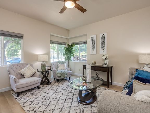 5th image of 850 S 6th St #1