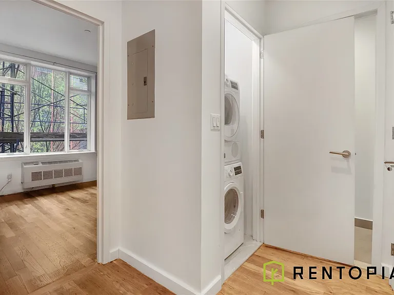 330 E 119th St #601C — Photo 3