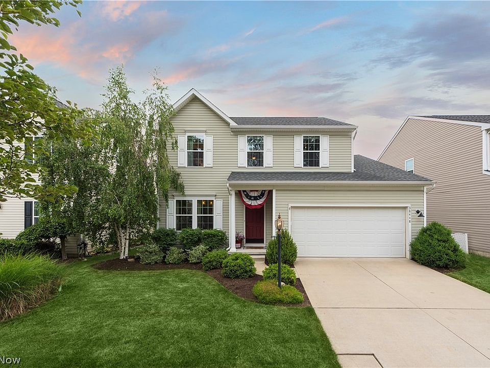 1st image of 38448 Foxglen Ave