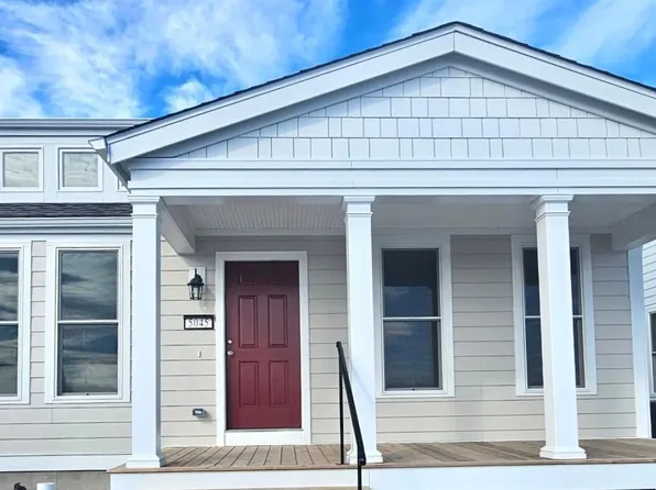 5045 Fort Duquette Dr, Saint Charles, MO 63301