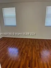 793 Crystal Lake Dr — Photo 10