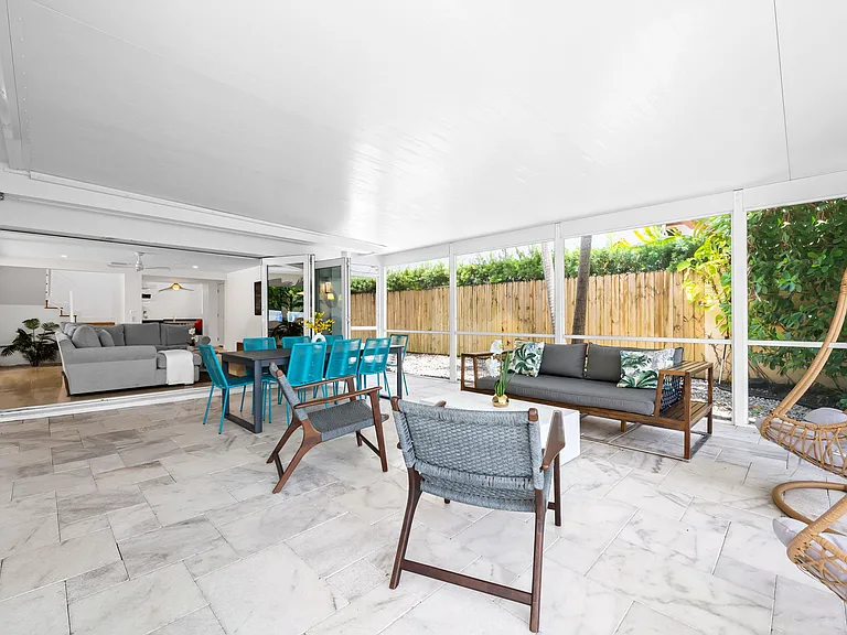 1524 Bayview Dr — Photo 11