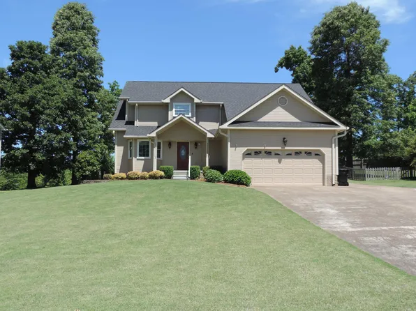 2713 Autumn Chase Dr, Chattanooga, TN 37421