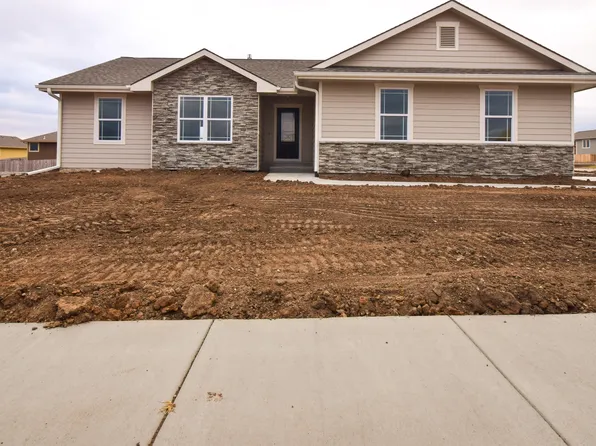 8746 S Kelliann Way, Manhattan, KS 66502