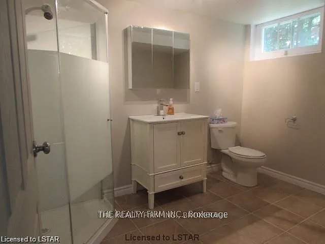 683 Fanshawe Park Rd E — Photo 11