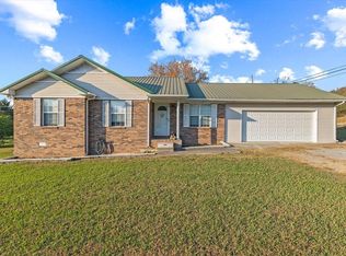 110 Anderson Village Ln, Gainesboro, TN 38562