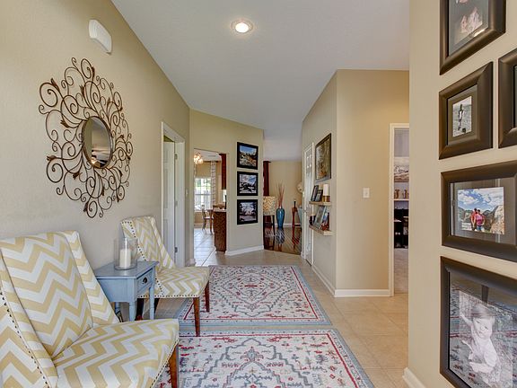 3rd image of 135 Westoak Pl