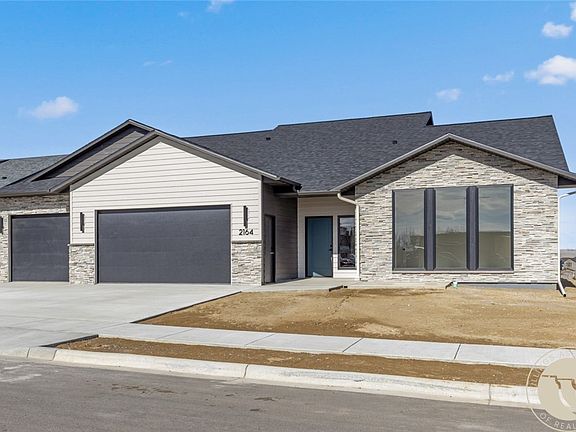 2nd image of 2164 Greenbriar Rd