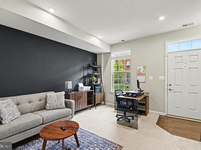 4612 Marlene Mews — Photo 2