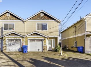 7242 SE Henderson St APT 3, Portland, OR 97206