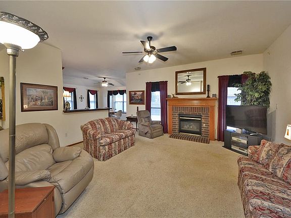2nd image of 12121 S Land Ave
